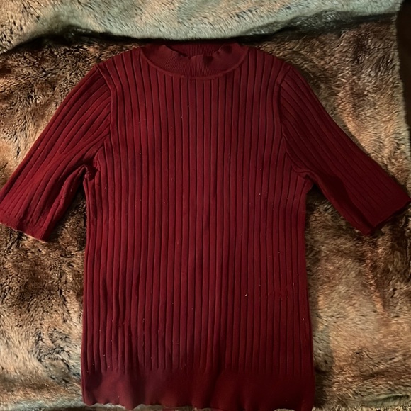 Medium, maroon light turtleneck sweater - Picture 1 of 2